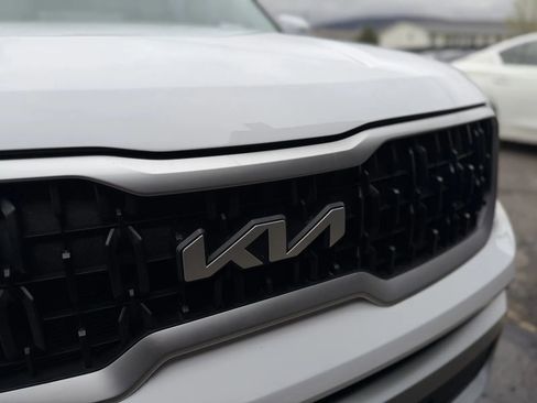 Used 2024 Kia Telluride EX image 48