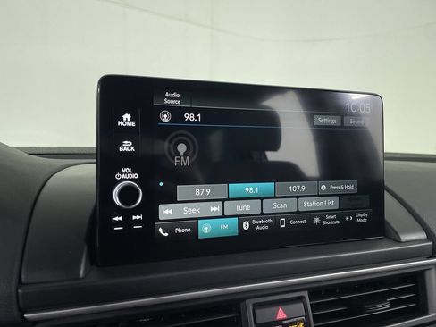 Used 2023 Honda Pilot EX-L image 14