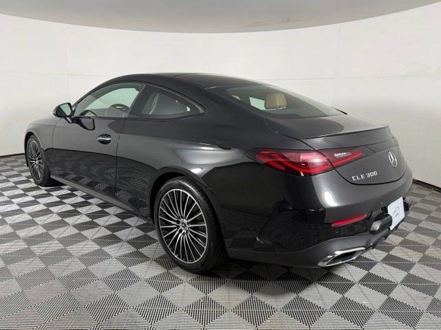 Used 2024 Mercedes-Benz CLE 300 4MATIC Coupe image 4