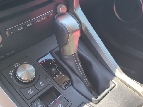 Used 2020 Lexus NX 300h NX 300h w/ Comfort Package image 12