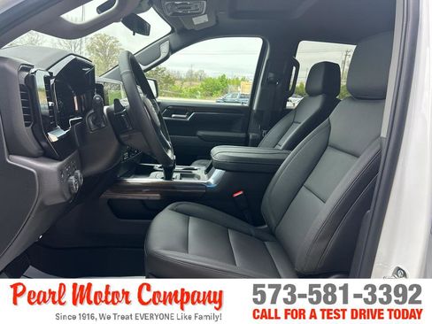 New 2026 Chevrolet Silverado 1500 LT Trail Boss w/ Safety Package AWD/4WD image 11