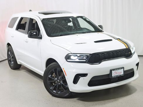 Used 2023 Dodge Durango R/T AWD/4WD image 6