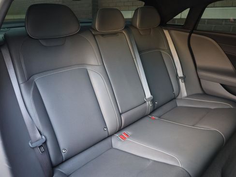 Used 2023 Lucid Air Touring AWD/4WD image 22