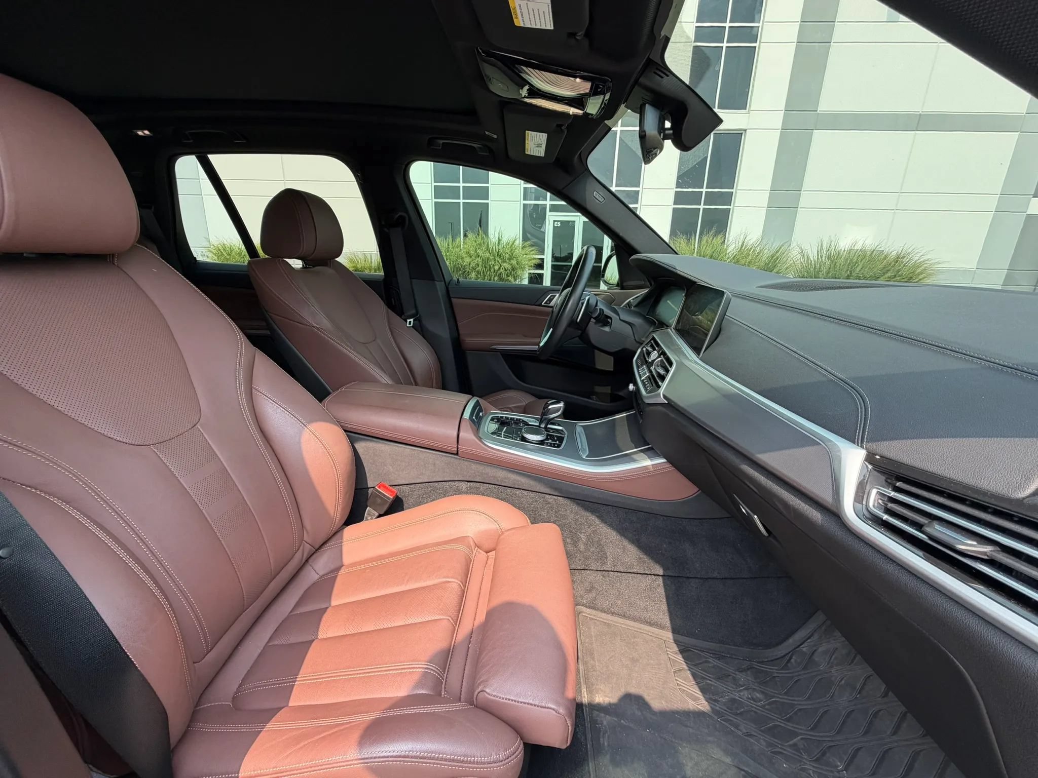 Used 2021 BMW X5 sDrive40i w/ Convenience Package RWD image 22