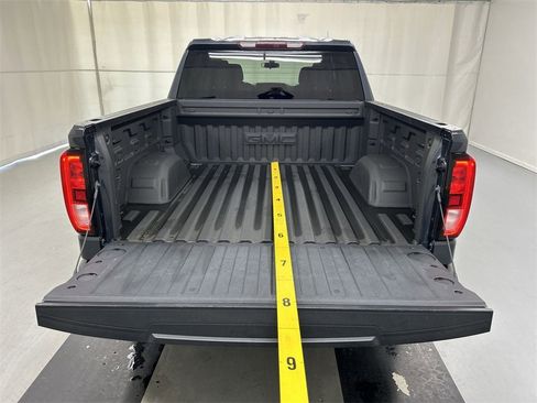 Used 2021 GMC Sierra 1500 SLE image 21