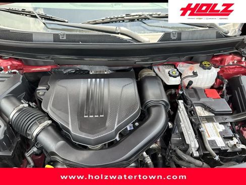 Certified 2025 Chevrolet Traverse LT AWD/4WD image 34