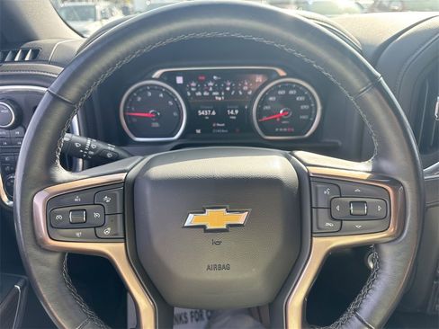 Used 2022 Chevrolet Silverado 1500 High Country image 15