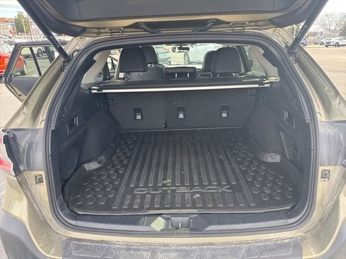 Certified 2025 Subaru Outback Limited image 11