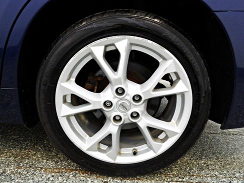 Used 2013 Nissan Maxima 3.5 SV FWD image 19