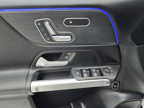 Certified 2026 Mercedes-Benz GLB 250 image 23