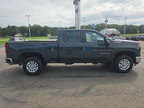 Used 2025 Chevrolet Silverado 2500 LT w/ All Star Edition AWD/4WD image 8
