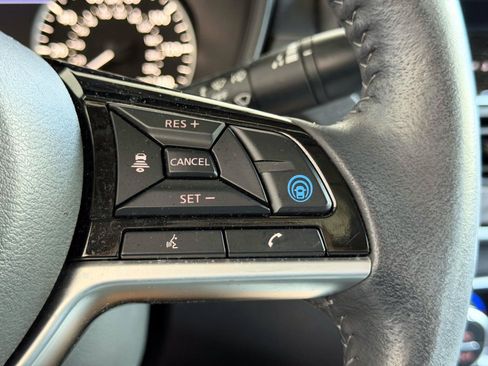 Used 2023 Nissan Altima 2.5 SL AWD/4WD image 23