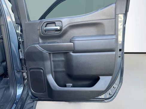 Used 2022 GMC Sierra 1500 AT4 w/ AT4 Premium Package image 17