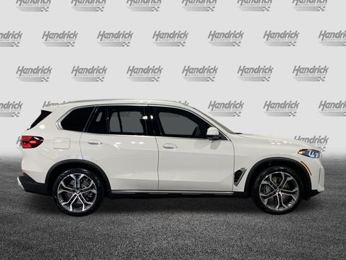 Certified 2026 BMW X5 xDrive50e w/ Climate Comfort Package AWD/4WD image 9