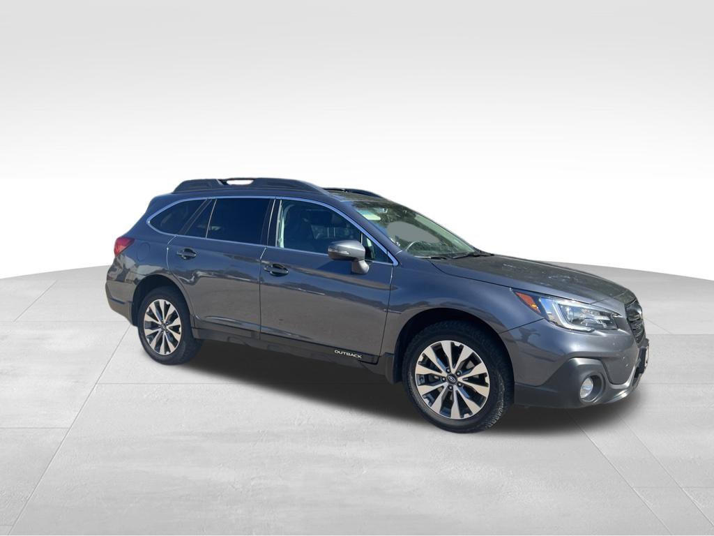 Used 2019 Subaru Outback 3.6R Limited w/ Popular Package #2 AWD/4WD image 5