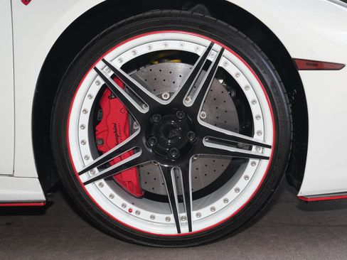 Used 2015 Lamborghini Huracan LP 610-4 AWD/4WD image 26