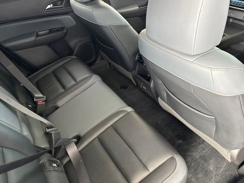 Used 2024 Honda Prologue Touring image 34