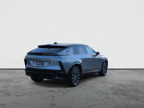 Certified 2026 Cadillac Lyriq Premium Sport image 7