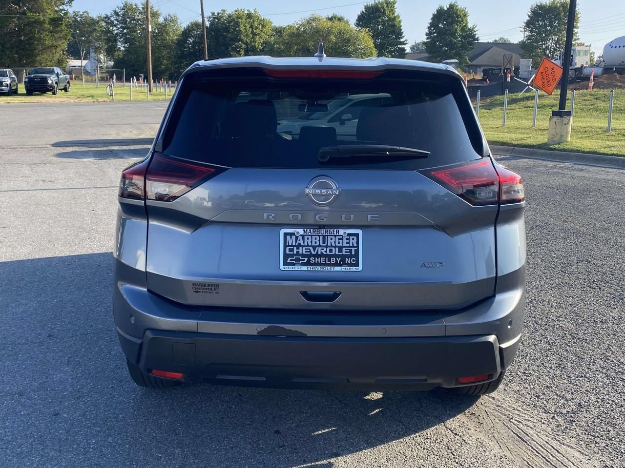 Used 2025 Nissan Rogue SV FWD image 7