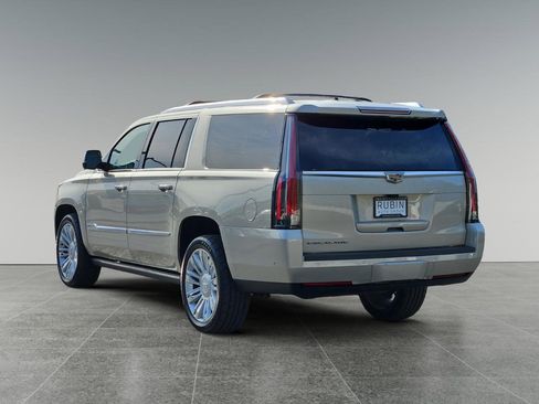 Used 2017 Cadillac Escalade ESV Platinum image 5