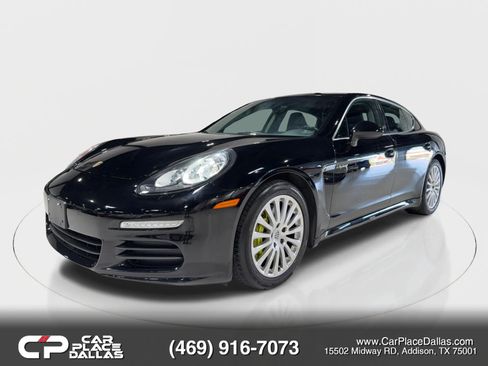 Used 2014 Porsche Panamera S RWD image 5