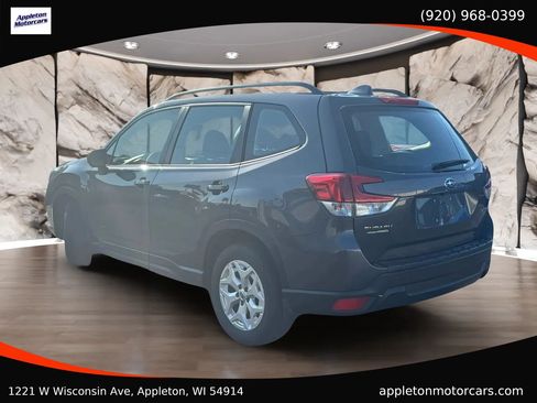 Used 2021 Subaru Forester AWD/4WD image 4