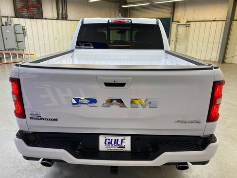 Used 2025 RAM 1500 Big Horn AWD/4WD image 7