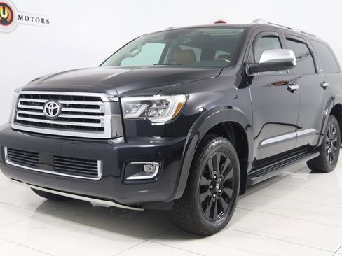Used 2021 Toyota Sequoia Platinum image 6