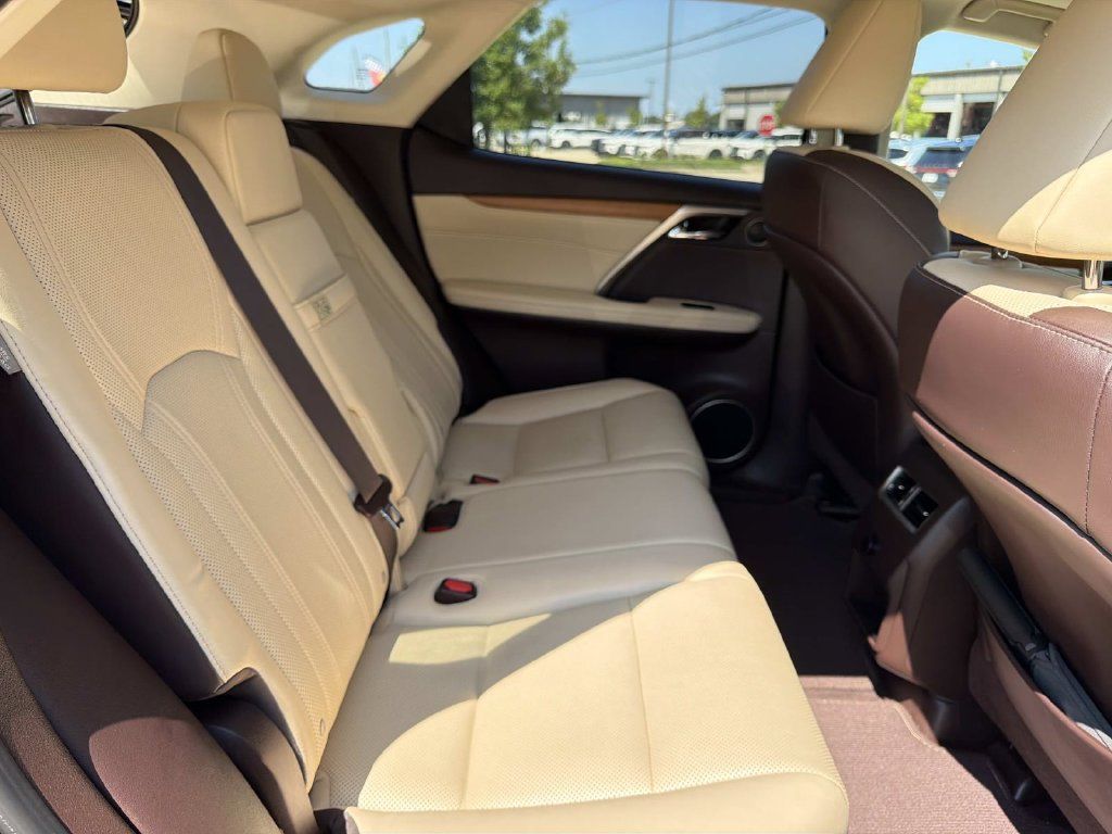 Used 2019 Lexus RX 350 FWD w/ Navigation Package image 12
