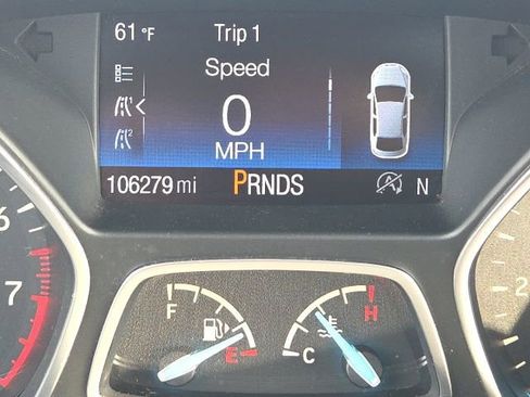 Used 2017 Ford Escape SE image 42