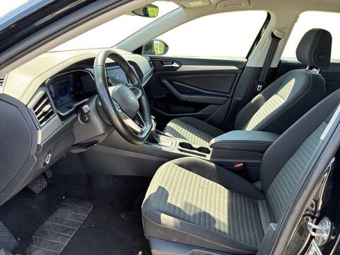 Used 2024 Volkswagen Jetta S image 11