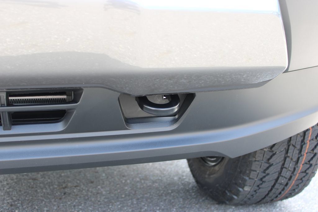 New 2026 Chevrolet Colorado Trail Boss w/ Midnight Edition AWD/4WD image 9