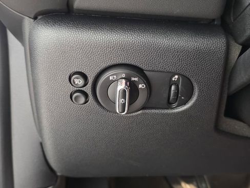 Certified 2024 MINI Cooper S FWD image 21