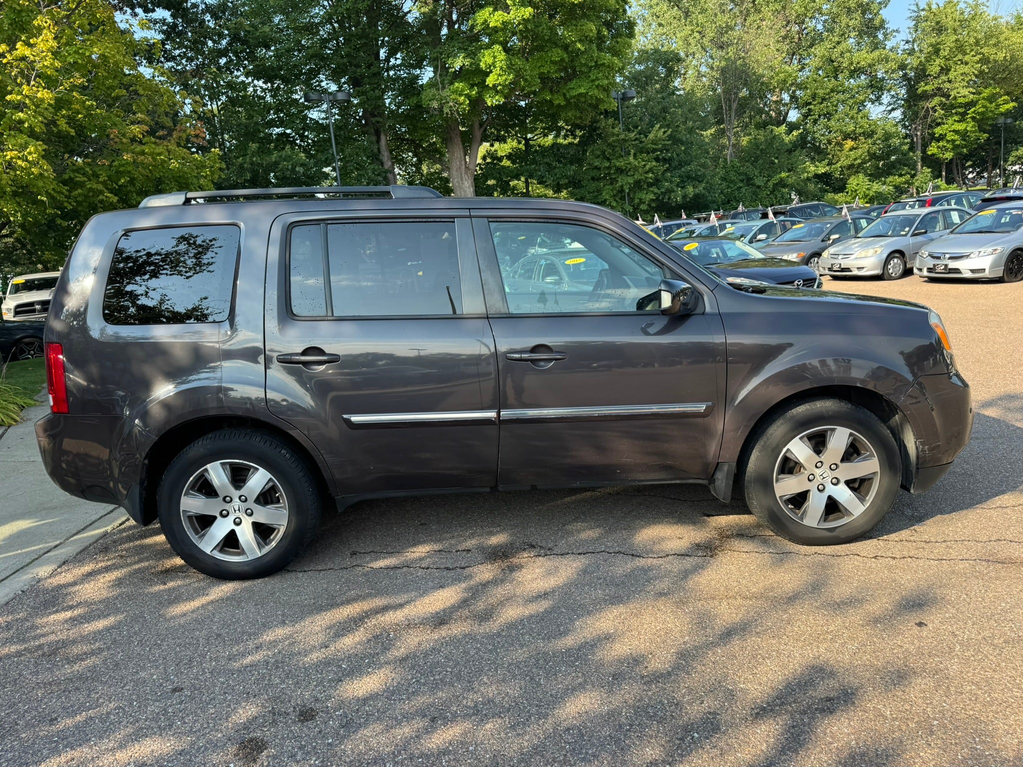 Used 2014 Honda Pilot Touring image 8