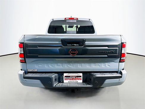 Used 2025 Nissan Frontier PRO-4X w/ Pro Convenience Package image 6