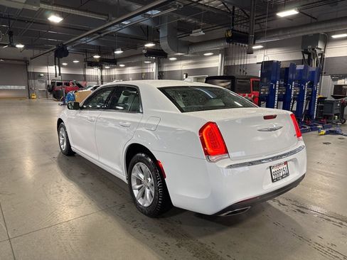 Certified 2023 Chrysler 300 Touring image 6