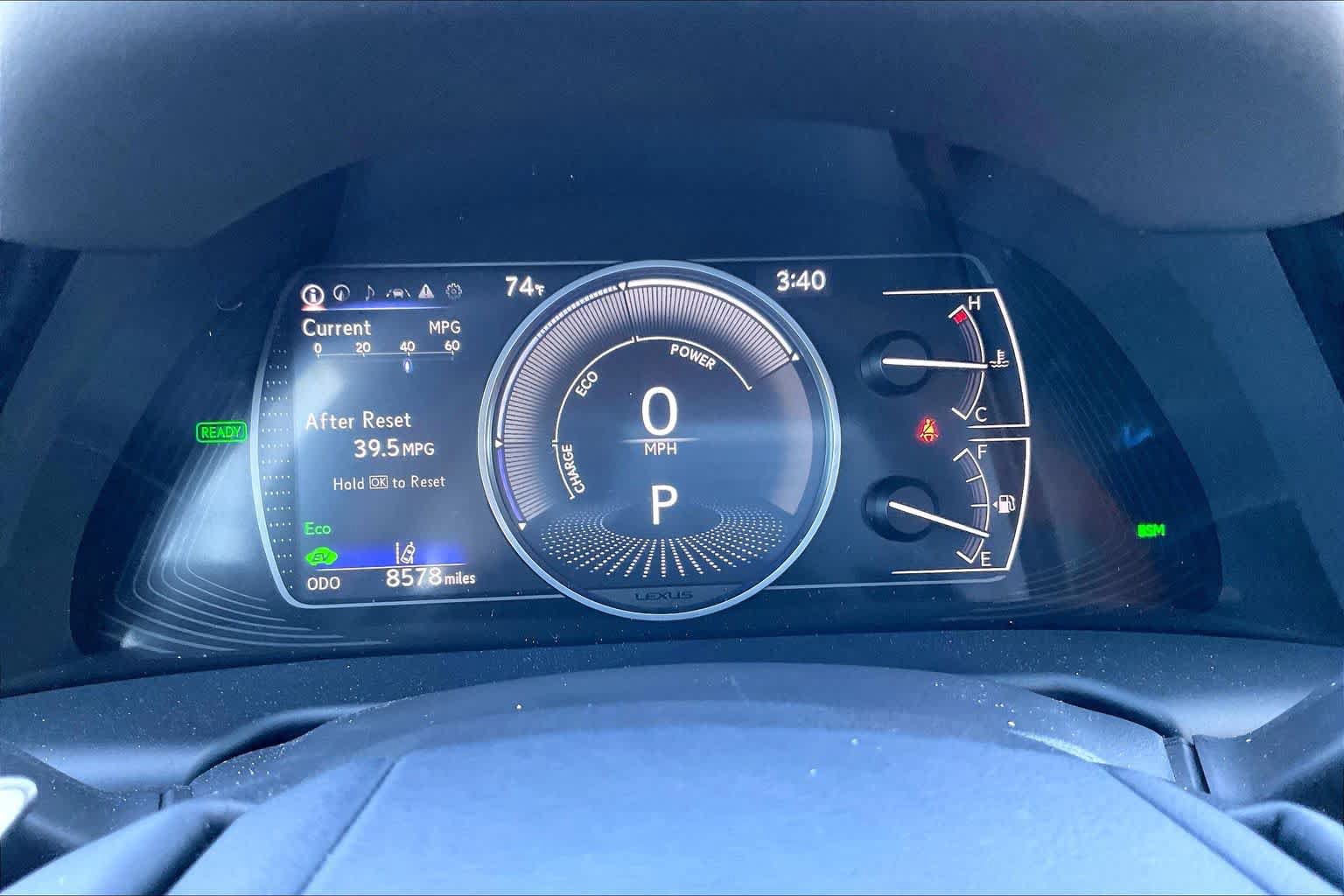 Used 2025 Lexus ES 300h w/ Premium Package FWD image 26