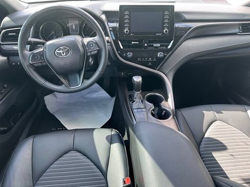 Used 2024 Toyota Camry SE FWD image 30