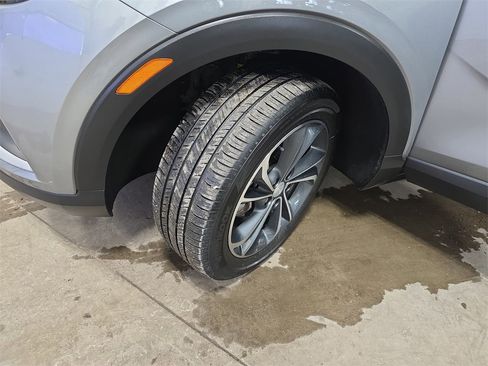 Used 2023 Buick Encore GX Select image 31