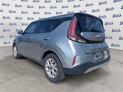 Used 2024 Kia Soul LX w/ Option Group 015 FWD image 5