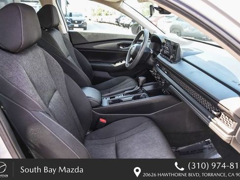 Used 2023 Honda Accord EX image 16