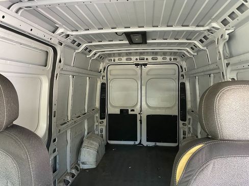 Used 2023 RAM ProMaster 2500 FWD image 23