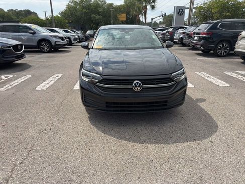 Used 2023 Volkswagen Jetta SE FWD image 27
