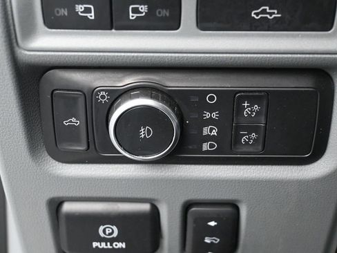 Used 2022 Ford F150 Lariat w/ Equipment Group 502A High image 16