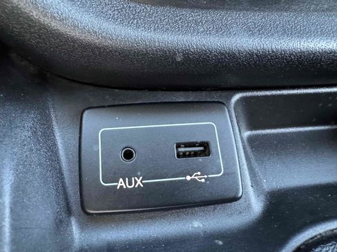 Used 2017 RAM ProMaster City Tradesman SLT w/ Rear Back-up Camera Group image 19