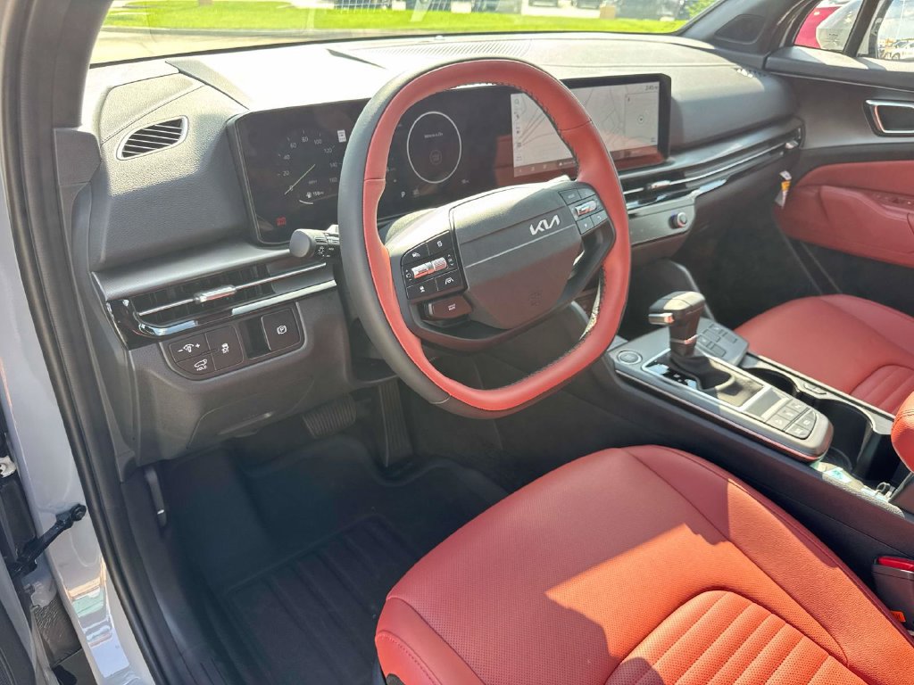 New 2026 Kia Sportage SX FWD image 20