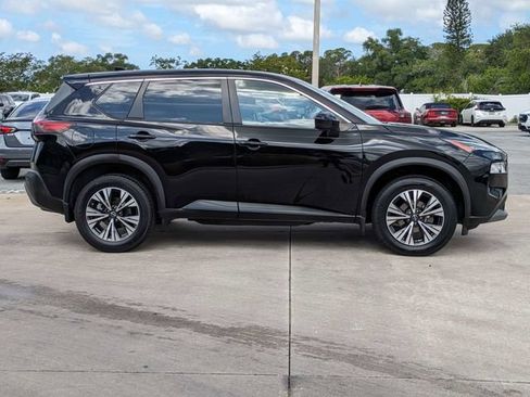 Used 2023 Nissan Rogue SV FWD image 4
