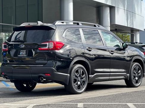Used 2026 Subaru Ascent Bronze Edition w/ Onyx Package AWD/4WD image 4