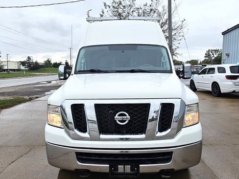 Used 2016 Nissan NV 2500 SL w/ Technology Package image 2