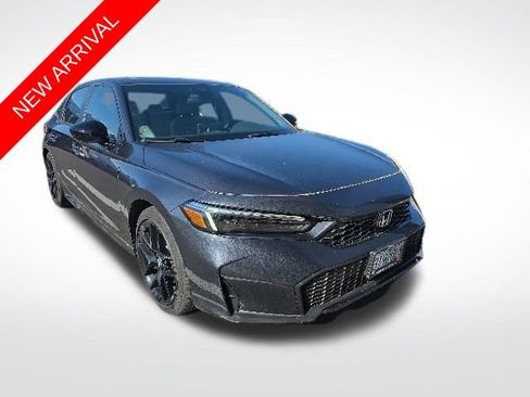 Used 2025 Honda Civic Sport image 1